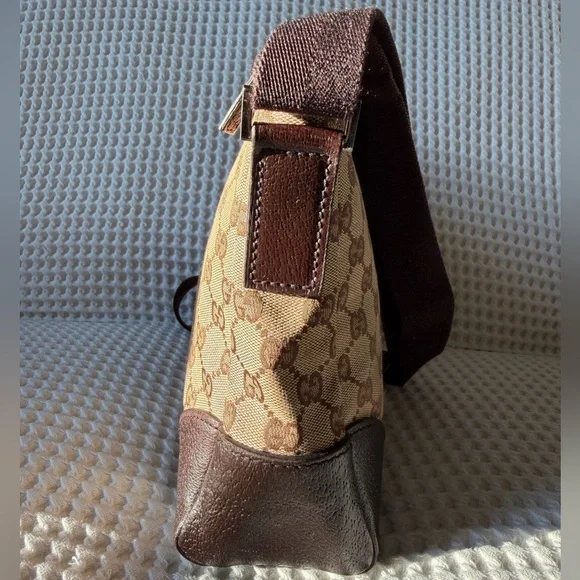 Gucci UNISEX Messenger Bag - Picture 6 of 14